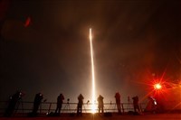 遊隼號月球任務  登陸器升空後太陽能板有異常