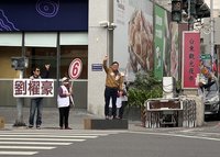 賴坤成籲黃建賓做滿大武鄉長 劉櫂豪、許瑞貴拚人氣