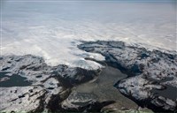 格陵蘭融冰比估計多20% 衛星影像記錄40年冰川倒退證據