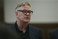 亞歷鮑德溫2021片場槍擊案 有罪與否即將揭曉