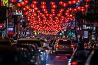 迎農曆春節 花蓮街道高掛2萬盞大紅燈籠