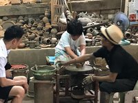 泰國暖武里府承襲孟族百年陶藝 燒出色彩與文化