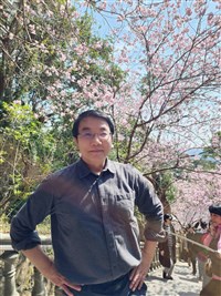 前消保官靳邦忠出書購屋寶典  集2千例保障權益