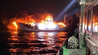 澎湖漁船馬公虎井海域失火 5船員跳海友船救起