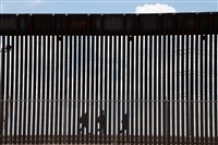 美最高法院讓德州邊境法律生效 允遣返非法移民