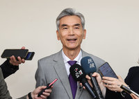 Q1未能公布碳費費率 薛富盛:不以喊價方式決定