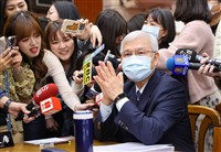 央行6月是否升息 楊金龍：利率水準已是15年高點