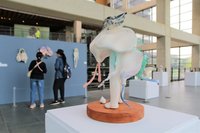 陳芍伊創作穿梭現實與夢境 個展鶯歌陶博館登場