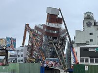 花蓮天王星大樓拆除 設2處收集遺失物