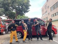 中市消防局5隻搜救犬 通過IRO國際評測