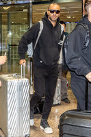 前NBA球星帕克、威金斯相繼抵台 展現親民風格