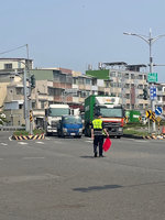 防大型車事故 高雄警林園沿海路專案執法稽查