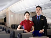 引進新機擴大航網  華航招逾百名空服