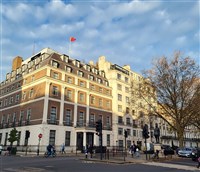 港駐倫敦官員等3人遭控為港府情蒐 英國外交部召見中國大使