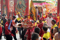 台南西港香遶境將登場  百足真人蜈蚣陣亮相