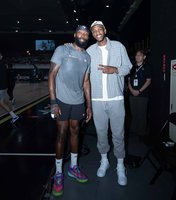 NBA球星表弟密道頓到場相挺 PLG曼尼高：很棒的事