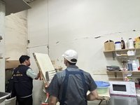烘焙店遭爆環境髒亂、違反勞基法  中市府稽查開罰