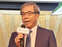 陳瑞聰接仁寶董事長 首位外籍總經理上任