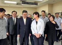 新竹晴空匯火災2勇消殉職 卓榮泰劉世芳致哀慰問家屬