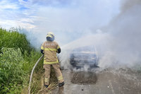 台南新營產業道路火燒車1人死亡 起火原因待查