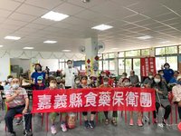 嘉縣社區藥局提供「量六力」評估  把關長輩健康