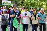 陳其邁邀彭啓明柴山淨山 盼中央多多照顧高雄