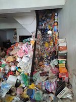 台南8旬夫妻屋堆滿雜物阻救護 動員近百人清出20噸