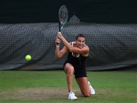 白俄女將莎芭蓮卡肩傷未癒 退出今年溫網