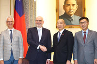 韓國瑜接見谷立言 各黨團盼持續深化台美夥伴關係