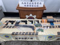 高市警破槍毒案 男持罕見霰彈長槍防黑吃黑