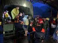 颱風凱米來襲美濃夏令營受困 37人晚間平安撤離