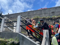 帶妻小墾丁小灣戲水 36歲男暗流區溺水搶救不治