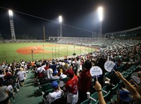 韓國職棒史上首次因熱浪延賽 人工草皮測到50度高溫