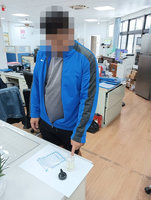 蘭陽女中禮堂窗戶被打破  男稱測BB槍不慎擊發