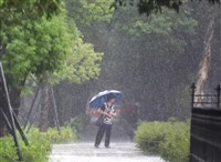 低壓帶影響 中南部地區及午後各地留意大雷雨