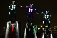 2024高雄海洋派對開幕 「水上鋼鐵人」飛板秀吸睛