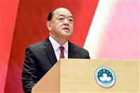 澳門特首賀一誠因健康問題不參選連任