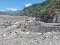 明霸克露橋便道通行時間 調整為凌晨5時至晚間10時