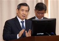 司法院秘書長吳三龍退職 10/1生效