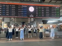 高鐵台中站銀髮時裝快閃走秀  盼翻轉高齡印象