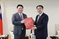 日本別府市長長野恭紘拜會黃偉哲 盼深化交流