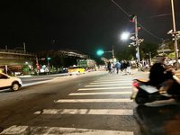 中市23處路口試辦行穿道照明 市府規劃擴大增設