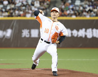 潘威倫接下來將談教練約 獅隊18號是他專屬背號