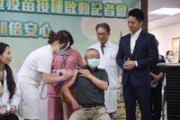北市流感與新冠疫苗同步開打  聯醫加開門診