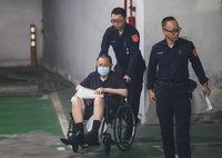 住院半個月、聲請停押遭駁 北檢再提訊沈慶京