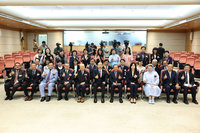 韓國瑜接見醫療奉獻獎得獎人 感謝無私奉獻