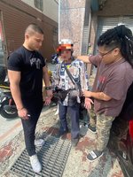 高雄撒釘擲瓶慣犯危害交通 警當場逮人建請檢方聲押