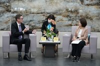 芬蘭商務辦事處代表羅瑞拜會周春米 盼創造合作契機