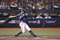 12強賽江坤宇遭觸身球擊中退場 初步治療無大礙