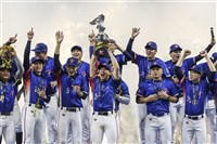 台灣12強奪金4大超商與家樂福祭冠軍優惠 網路熱搜買一送一【更新】